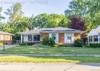 29447 Ravine Drive, Livonia, MI 48152