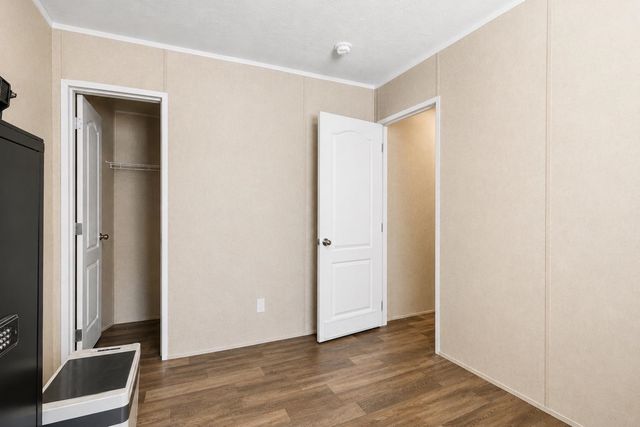 415 Future Ln, Inman, SC 29349