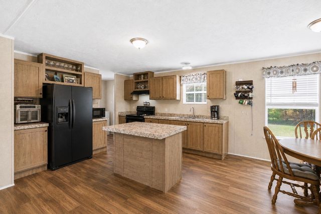 415 Future Ln, Inman, SC 29349