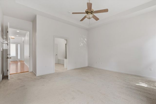 8475 FRIARLYNCH LN, Germantown, TN 38139