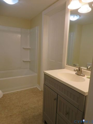 118 Grigg St, Petersburg, VA 23803