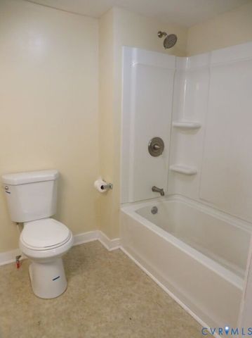 118 Grigg St, Petersburg, VA 23803