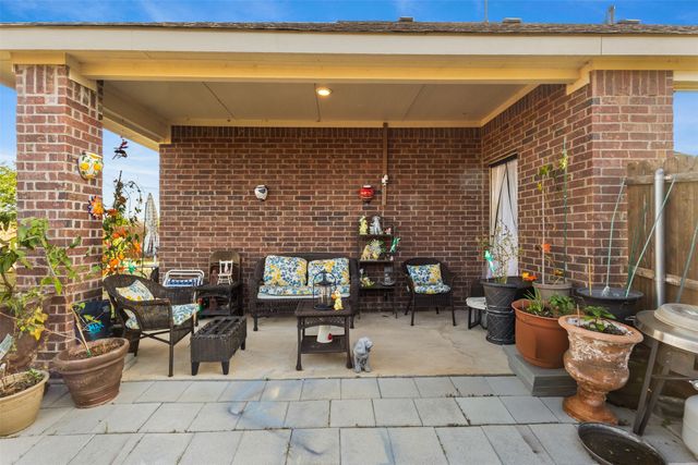 109 Laurenbrooke Drive, Anna, TX 75409