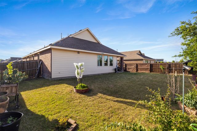 109 Laurenbrooke Drive, Anna, TX 75409