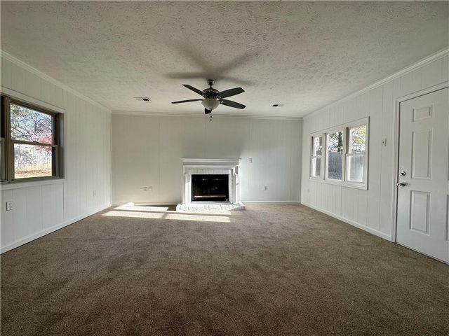 503 Concord Woods Drive SE, Smyrna, GA 30082