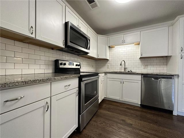 503 Concord Woods Drive SE, Smyrna, GA 30082
