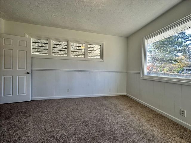 503 Concord Woods Drive SE, Smyrna, GA 30082