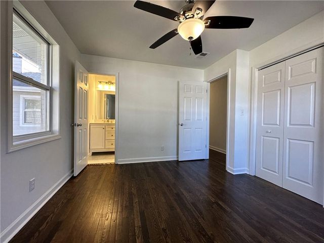 503 Concord Woods Drive SE, Smyrna, GA 30082