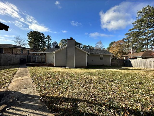 503 Concord Woods Drive SE, Smyrna, GA 30082