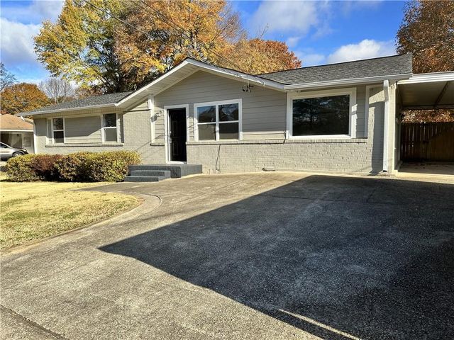 503 Concord Woods Drive SE, Smyrna, GA 30082