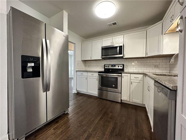 503 Concord Woods Drive SE, Smyrna, GA 30082