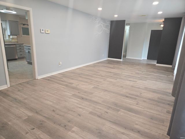 1326 Roelke Drive, South Bend, IN 46614