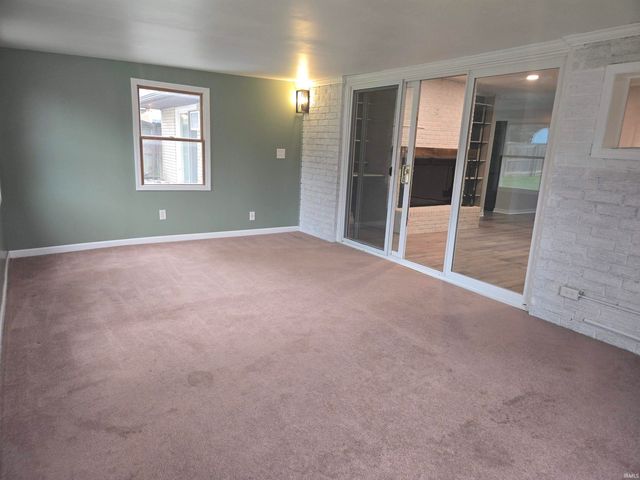 1326 Roelke Drive, South Bend, IN 46614