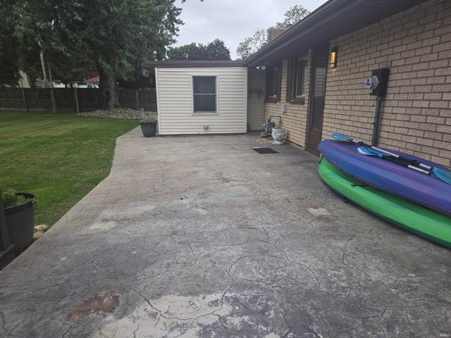 1326 Roelke Drive, South Bend, IN 46614