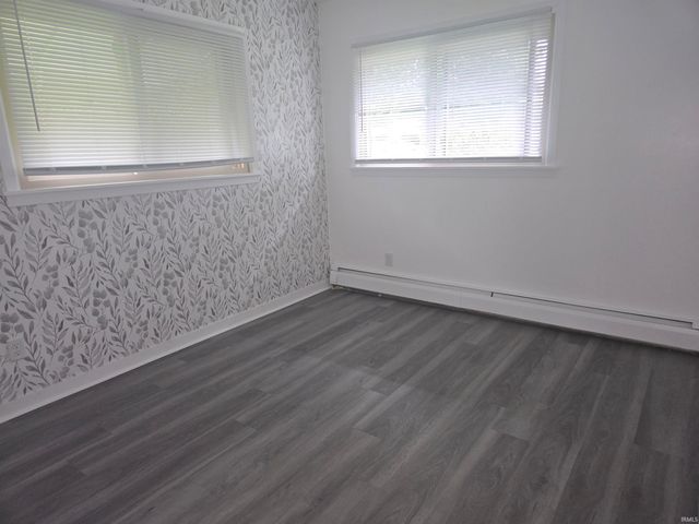 1326 Roelke Drive, South Bend, IN 46614