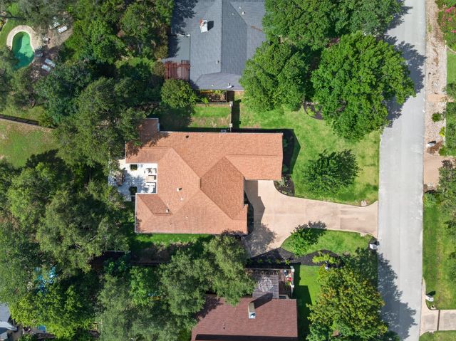 103 Copperleaf RD, Lakeway, TX 78734