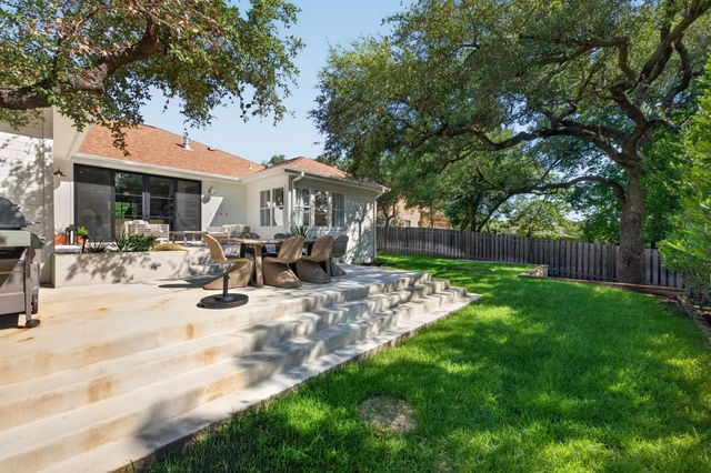 103 Copperleaf RD, Lakeway, TX 78734