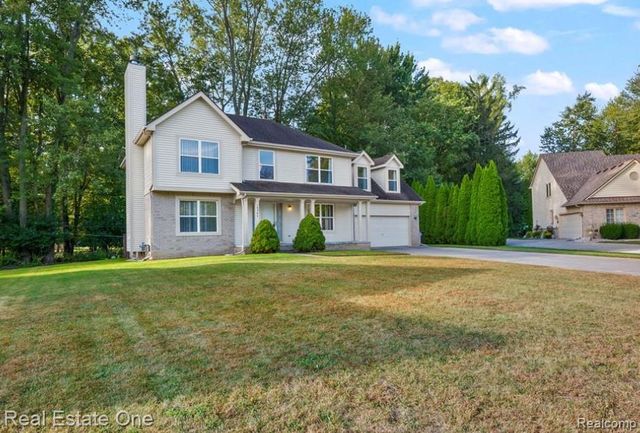 30947 Kenwood Court, Livonia, MI 48152