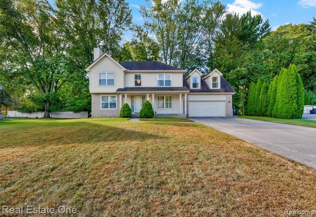 30947 Kenwood Court, Livonia, MI 48152