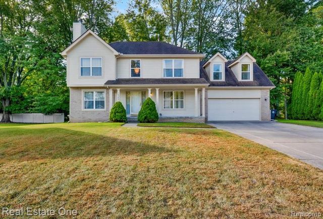 30947 Kenwood Court, Livonia, MI 48152