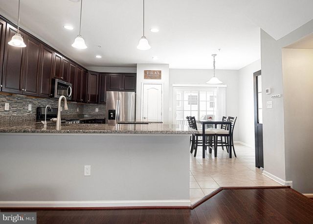 913 MORGAN RUN RD, Middle River, MD 21220