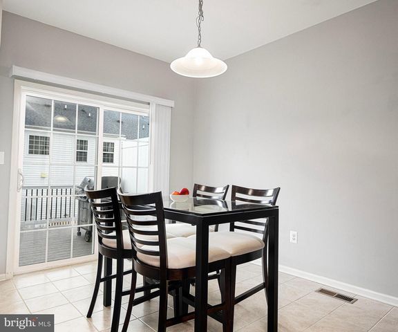 913 MORGAN RUN RD, Middle River, MD 21220