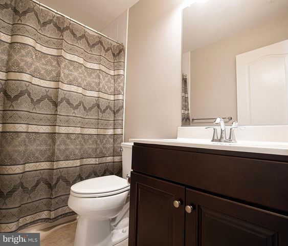 913 MORGAN RUN RD, Middle River, MD 21220