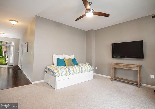 913 MORGAN RUN RD, Middle River, MD 21220