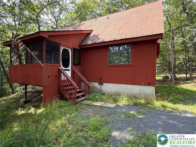 6414 Decker Road, Lehman Twp, PA 18324