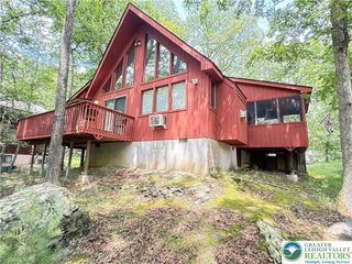6414 Decker Road, Lehman Twp, PA 18324