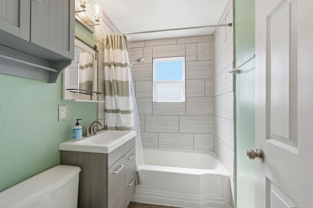 2803 W Rowan Ave, Spokane, WA 99205