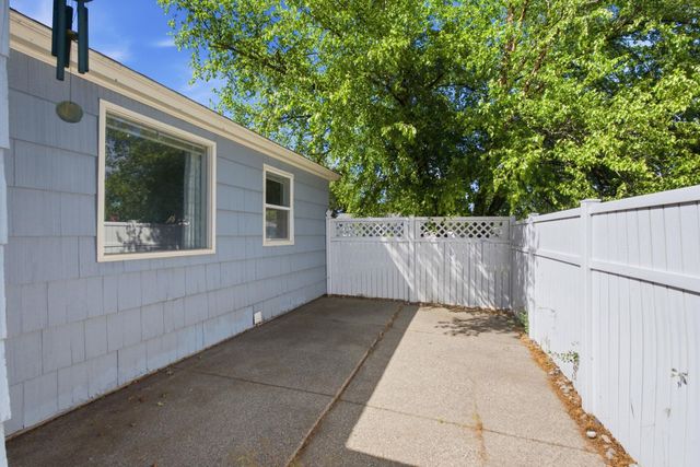 2803 W Rowan Ave, Spokane, WA 99205