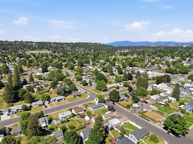 2803 W Rowan Ave, Spokane, WA 99205