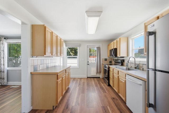 2803 W Rowan Ave, Spokane, WA 99205