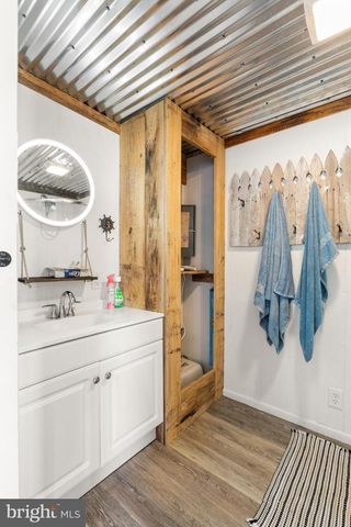 1123 BALL PARK RD, Fishing Creek, MD 21634