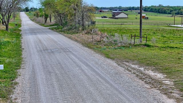 688 Alamo Road, Montague, TX 76251