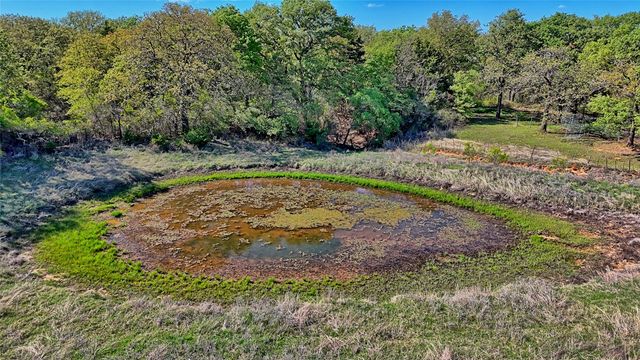 688 Alamo Road, Montague, TX 76251