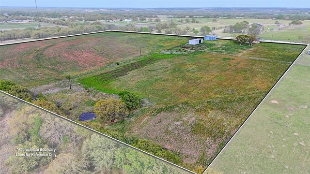 688 Alamo Road, Montague, TX 76251