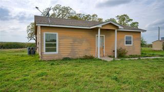 688 Alamo Road, Montague, TX 76251