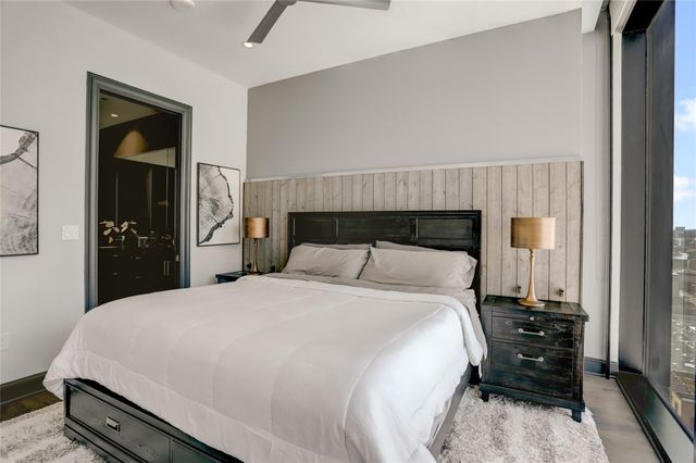 1211 Caroline Street 1706, Houston, TX 77002