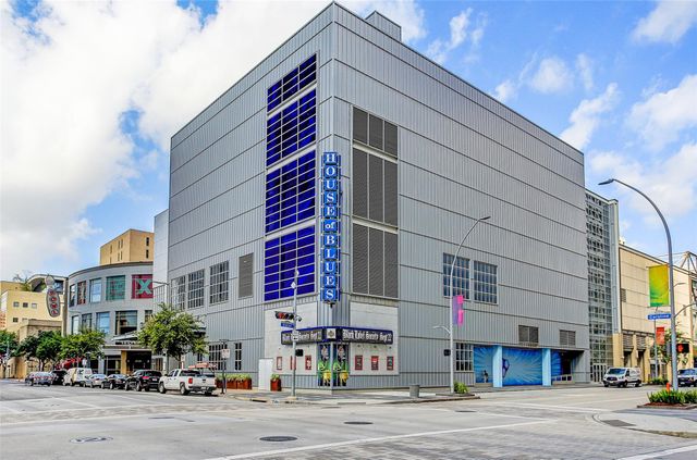1211 Caroline Street 1706, Houston, TX 77002