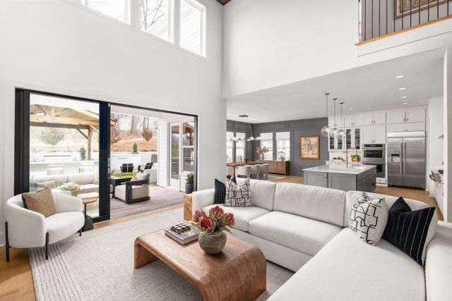 4295 Waylon Drive, Cumming, GA 30028