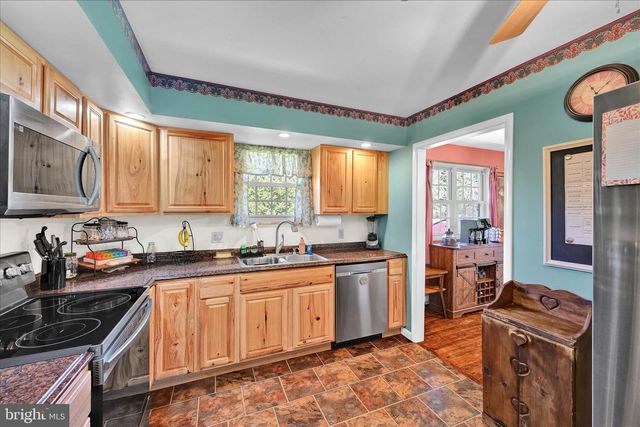 865 JACKS LN, Orwigsburg, PA 17961