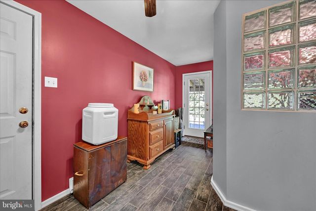 865 JACKS LN, Orwigsburg, PA 17961