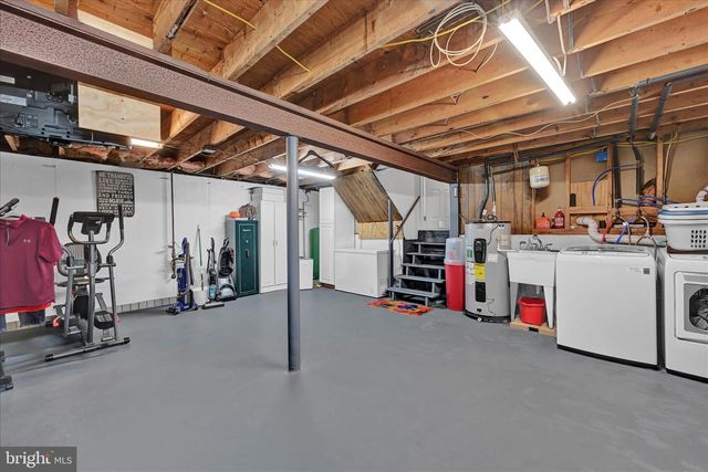 865 JACKS LN, Orwigsburg, PA 17961