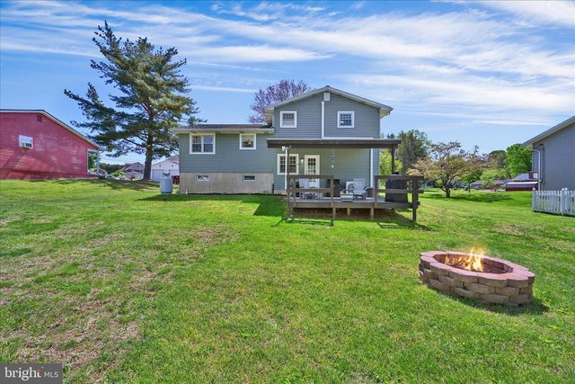 865 JACKS LN, Orwigsburg, PA 17961