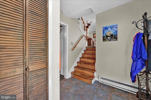 865 JACKS LN, Orwigsburg, PA 17961