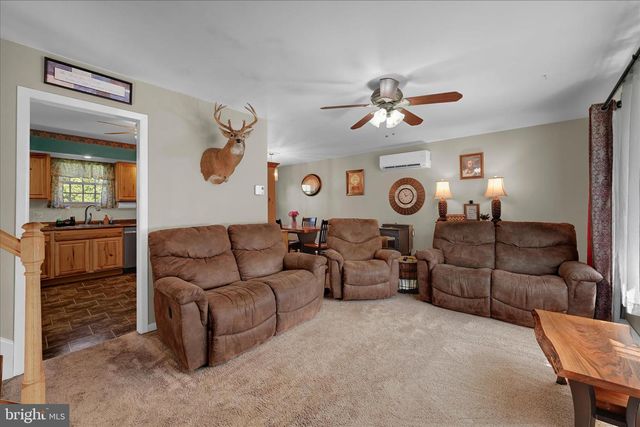 865 JACKS LN, Orwigsburg, PA 17961