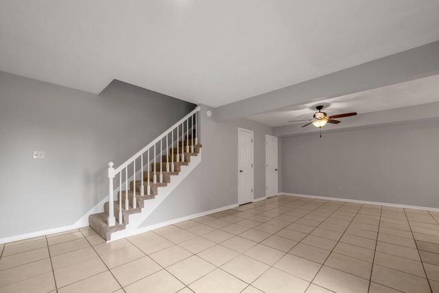 410 Darby Creek Road C, Lexington, KY 40509