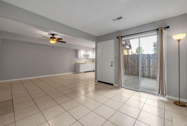 410 Darby Creek Road C, Lexington, KY 40509
